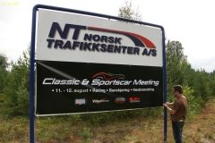 Diverse bilder av folk og fe