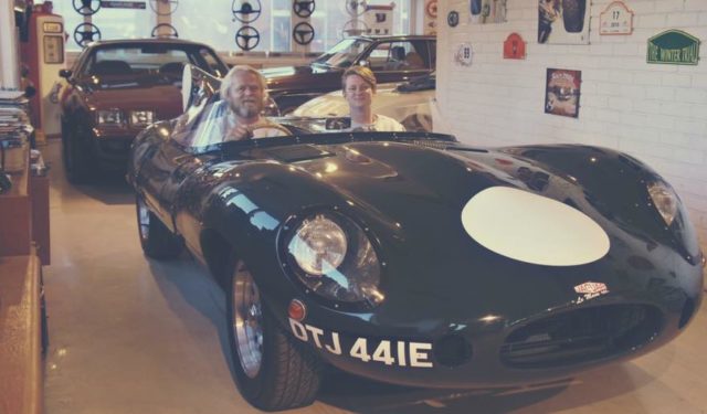 Utemøte torsdag 5. oktober, vi besøker Rud Vintage Garage 20799491_1630669693619336_9194041209447211398_n