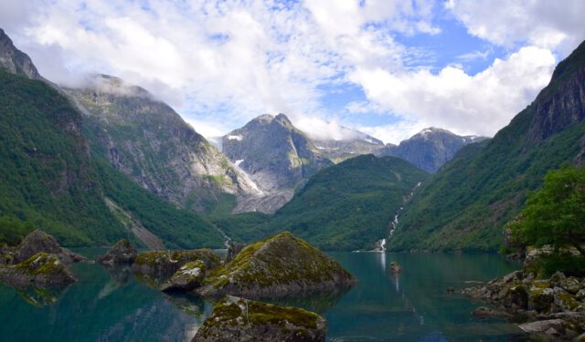 Vårturen 2019 lake-3573117_1280